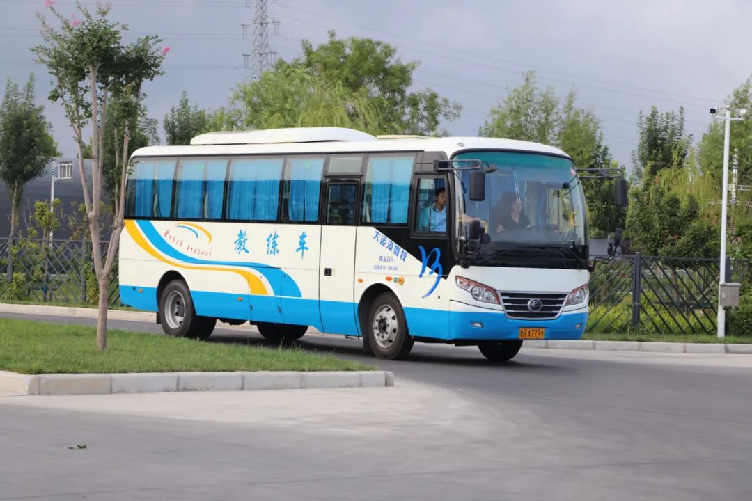 【濟(jì)寧大運河駕?！拷鹎锞旁聦W(xué)車季，期待與您的相遇~(圖6)
