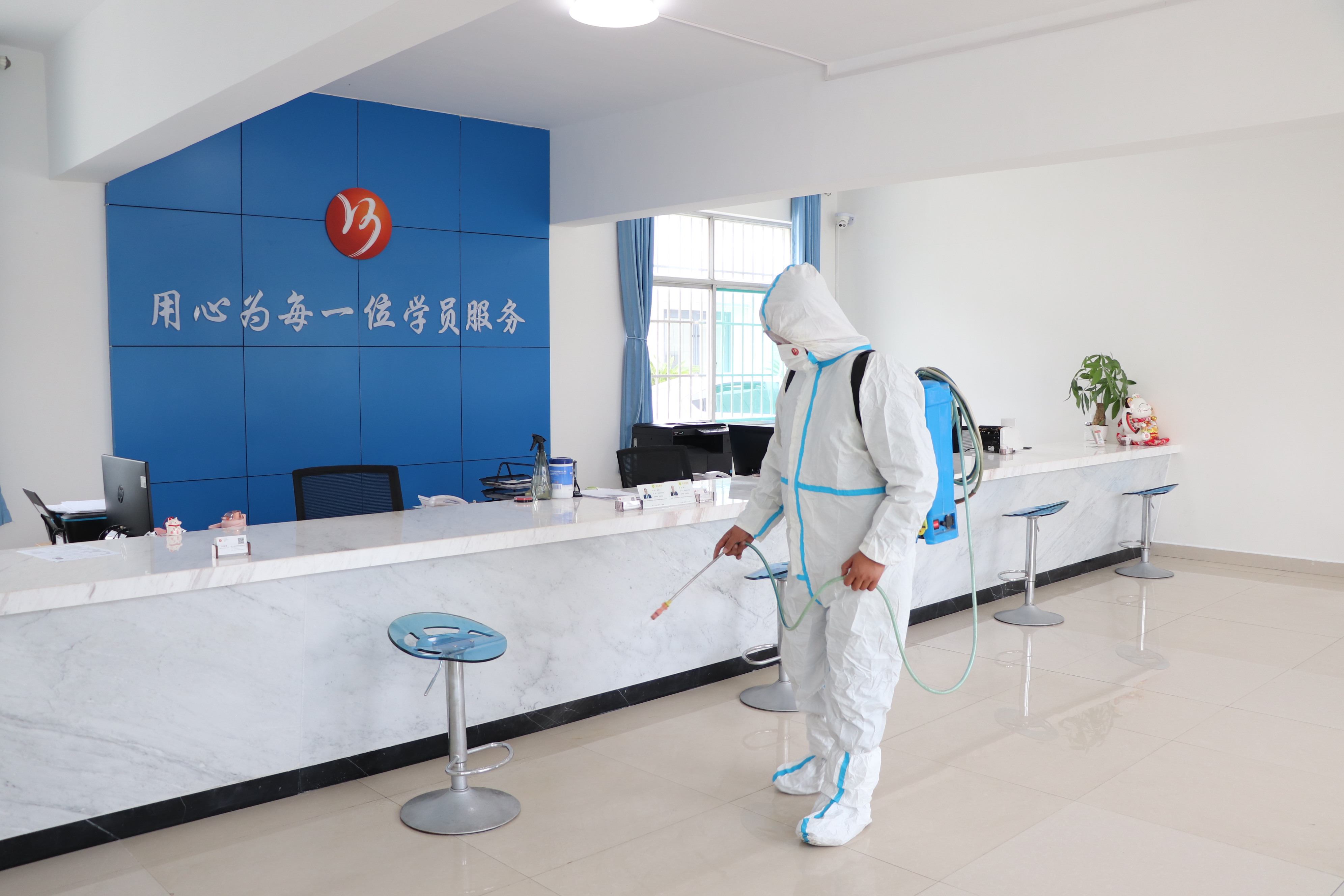 【濟(jì)寧大運(yùn)河駕?！恳咔楦叻?眾志成城 共渡難關(guān)(圖10)