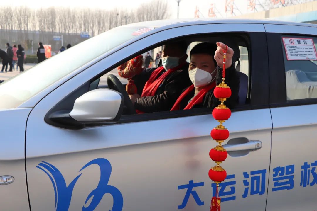 【濟(jì)寧大運(yùn)河駕?！啃∧甑?| 濃濃年味起，祝您歲歲安(圖3)