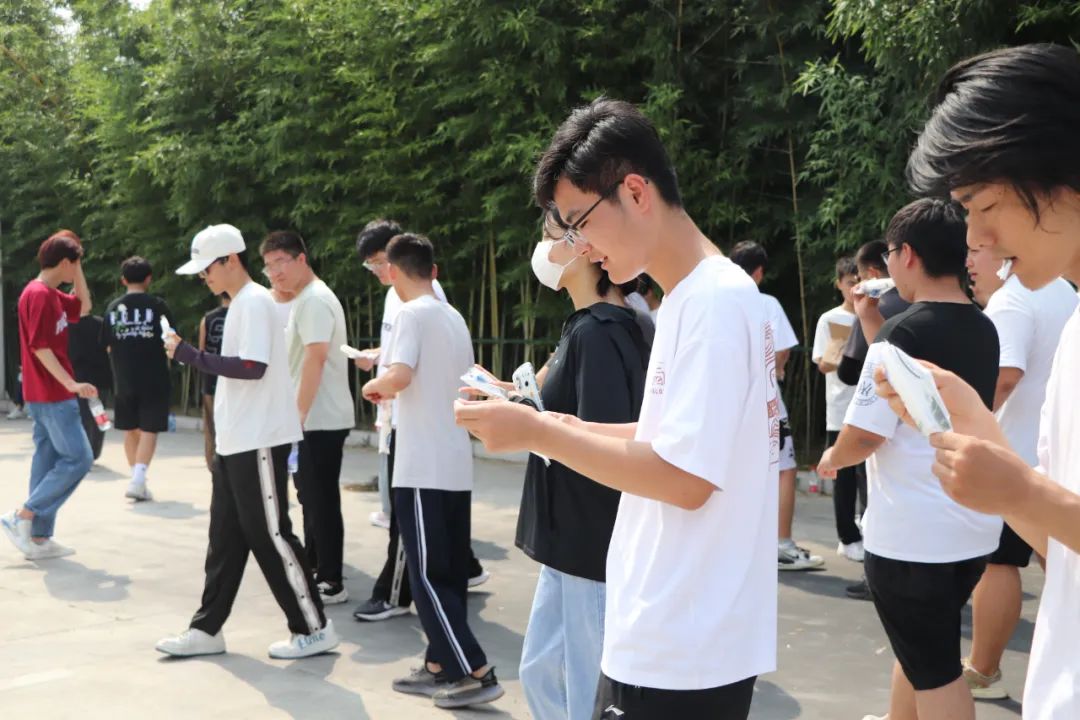 【濟(jì)寧大運(yùn)河駕?！垦籽紫娜账颓鍥?，用心服務(wù)沁人心！(圖7)