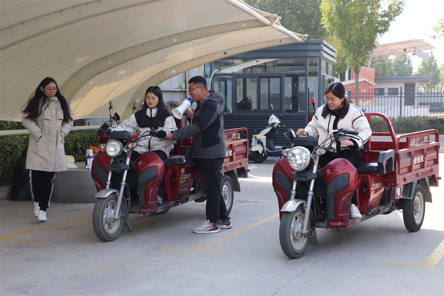 學(xué)摩托車駕照：388元！簡單易學(xué)，快捷拿證(圖2)