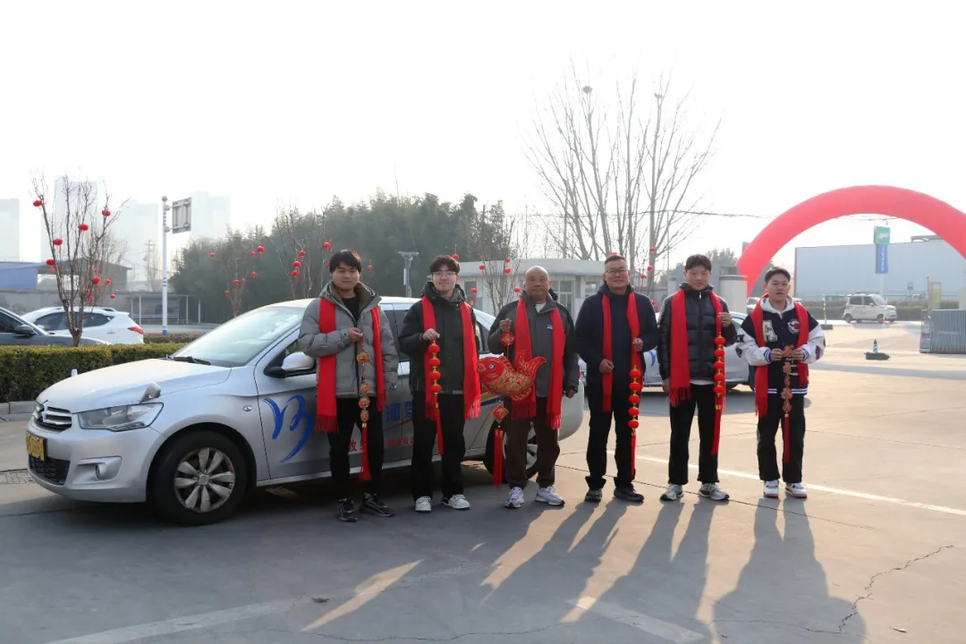 新春快樂，蛇年大吉！濟寧大運河駕校給您拜年啦！(圖3)